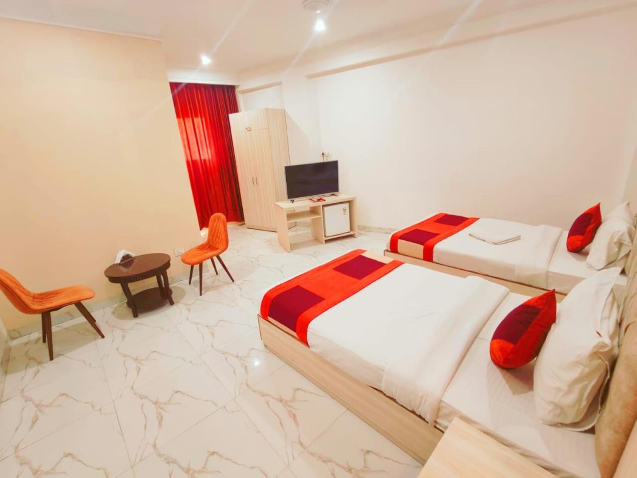 Hotel Almora Inn - Near By Delhi International Airport - With Free Airport Pickup And Drop New Delhi Luaran gambar