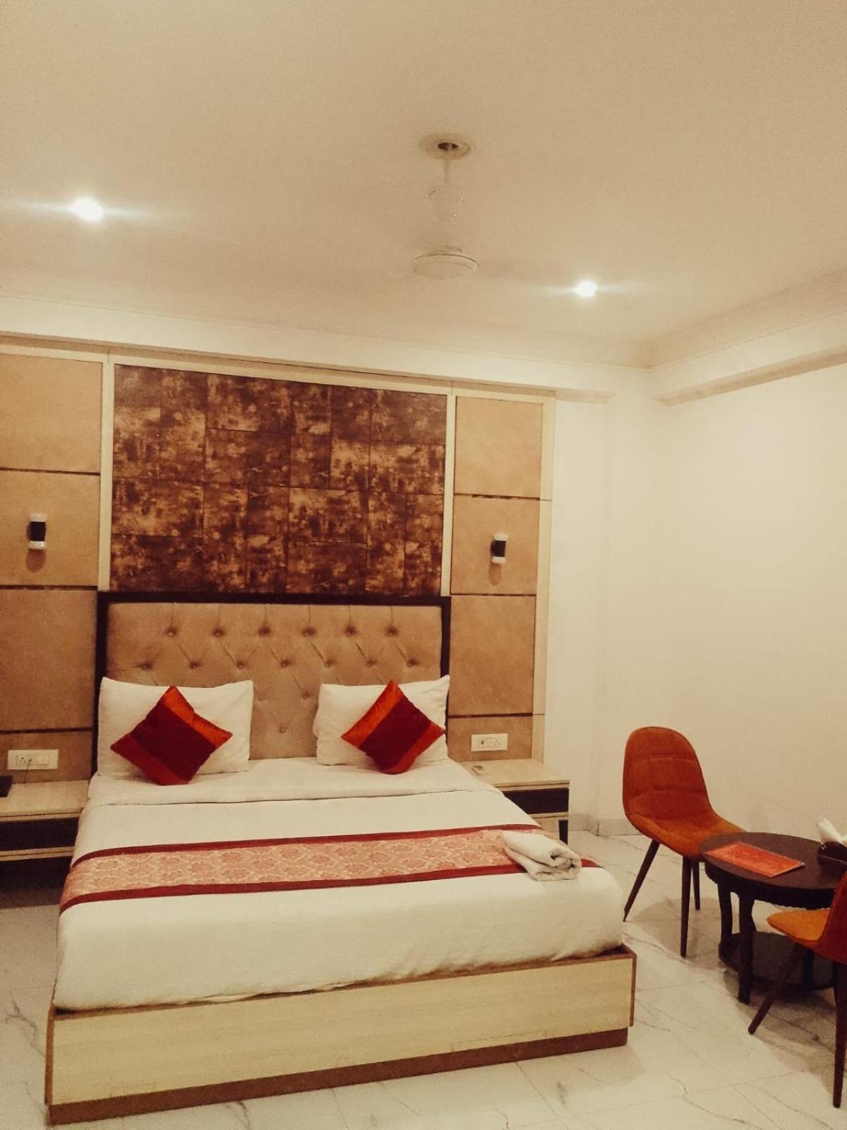 Hotel Almora Inn - Near By Delhi International Airport - With Free Airport Pickup And Drop New Delhi Luaran gambar